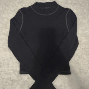 Long sleeve mock neck